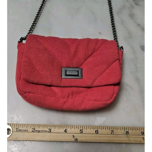 Art Class Girls Burgundy Red Quilted Velvet Turnlock Crossbody Bag with Chain - Picture 2 of 6